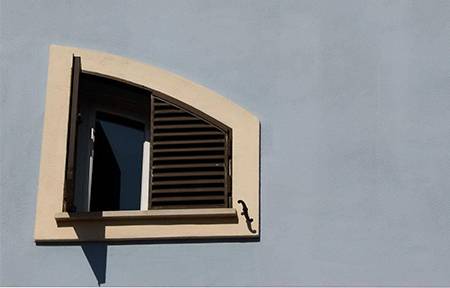 Ventana en casa de Sanlúcar